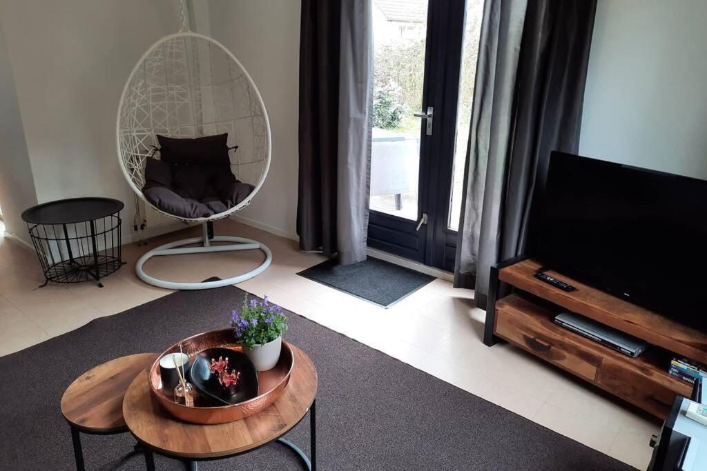 Gezellige Vakantiewoning Met Sauna In Ewijk Bij Nijmegen - Recreational Only No Workers Exterior foto
